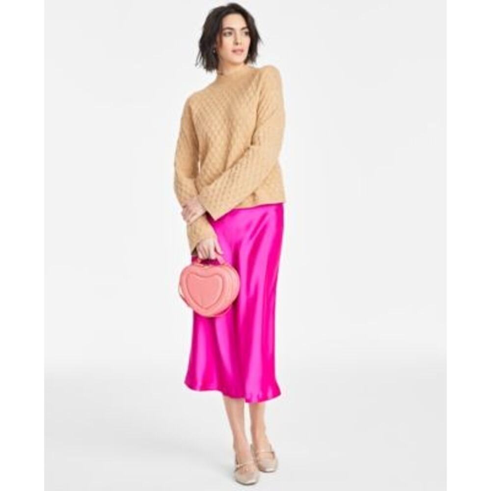 On 34th Jasmii Small Lip Party Crossbody Heart Bag Apricot NWT